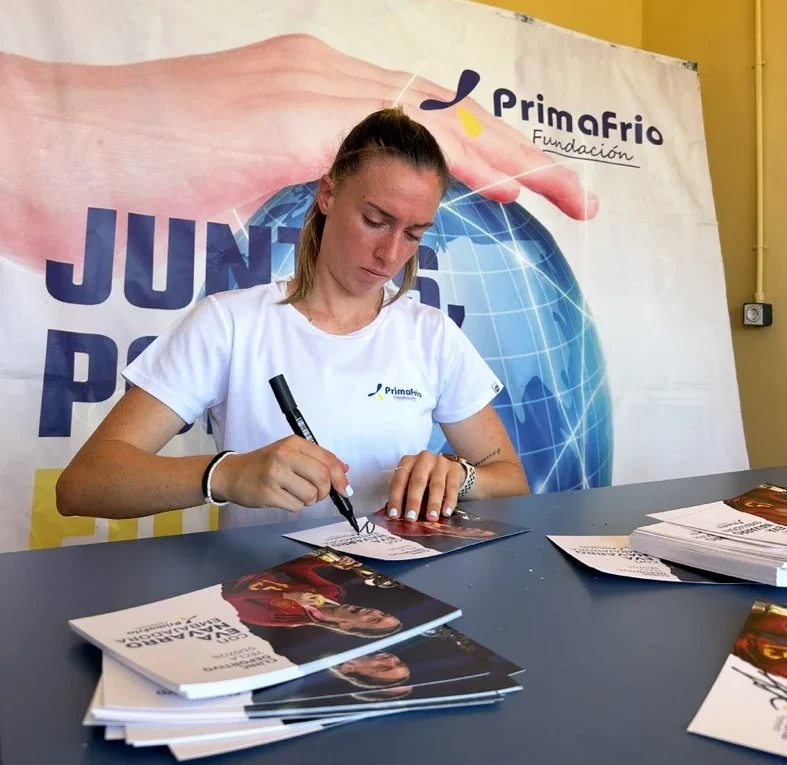 Eva Navarro - Visita Yecla para Clinic Deportivo